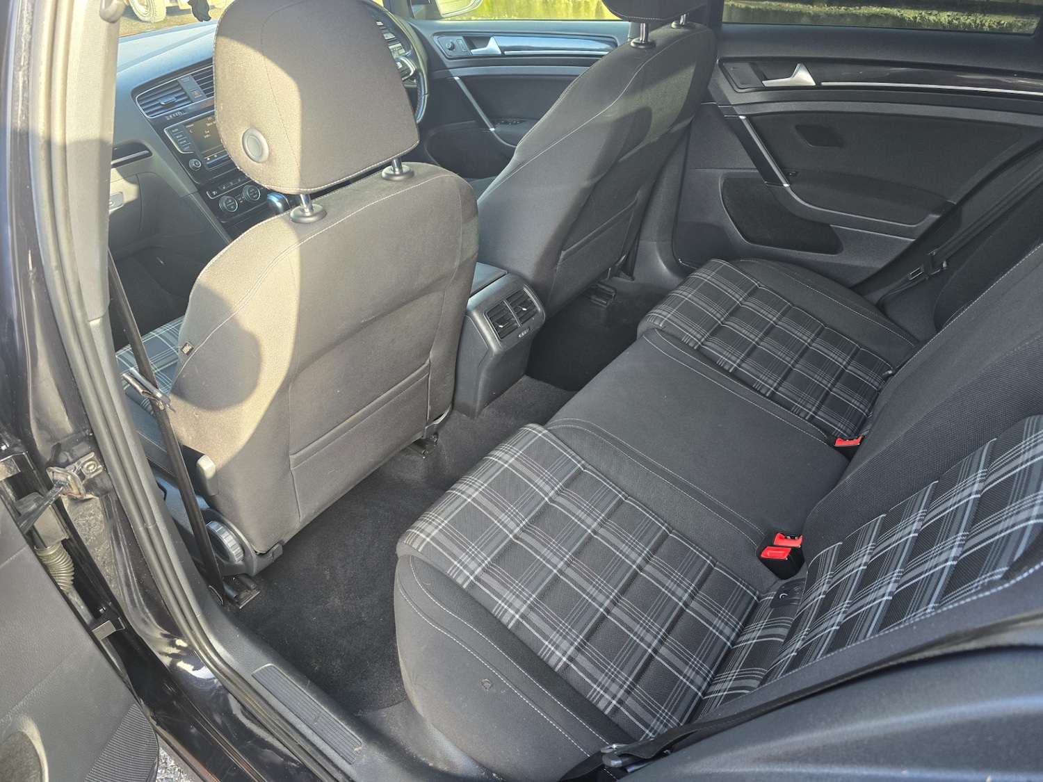 Used Volkswagen Golf 2015 for sale - 77363214: Photo 8