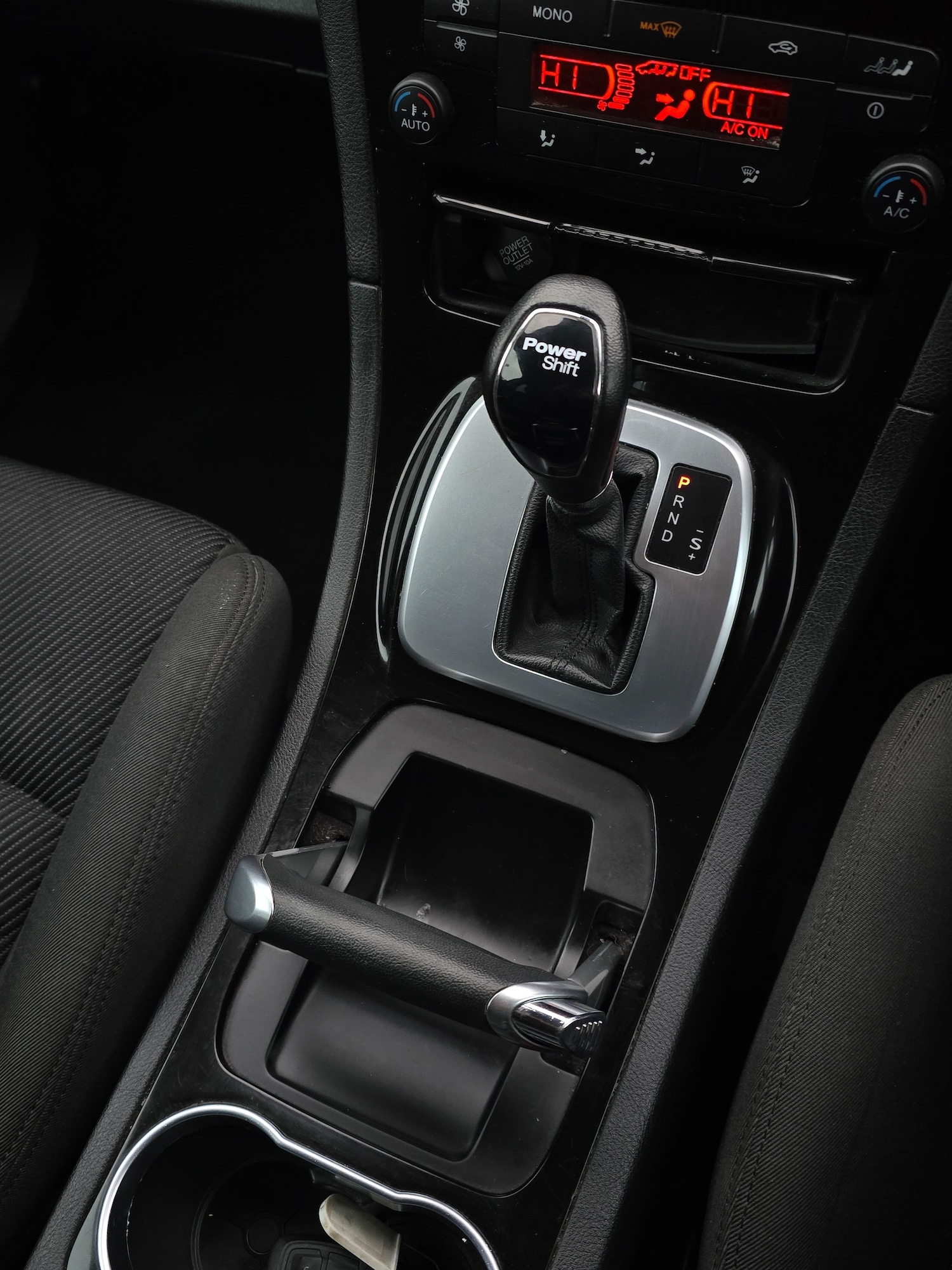 Used Ford Galaxy 2014 for sale - 76748313: Photo 11