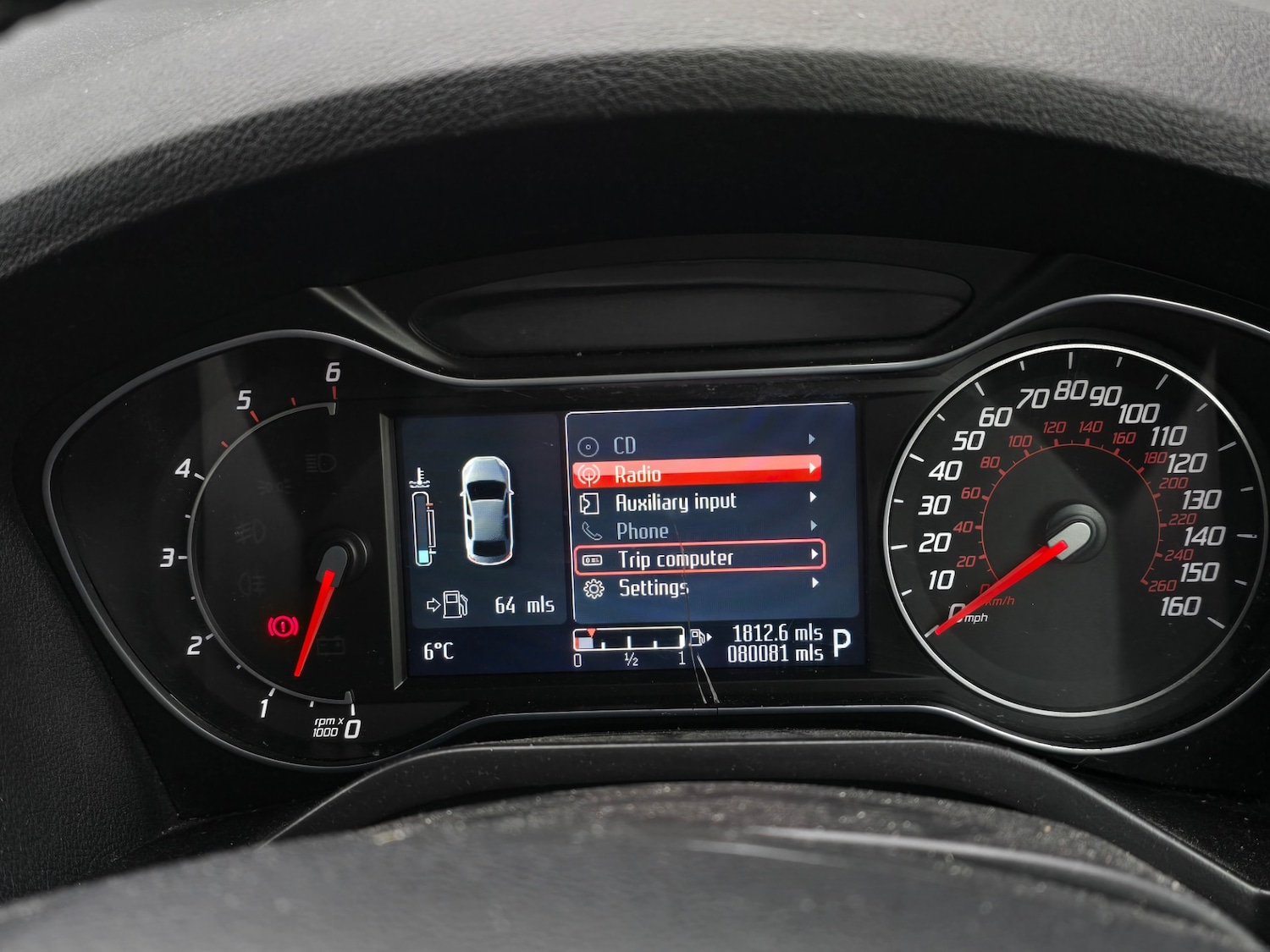 Used Ford Galaxy 2014 for sale - 76748313: Photo 2