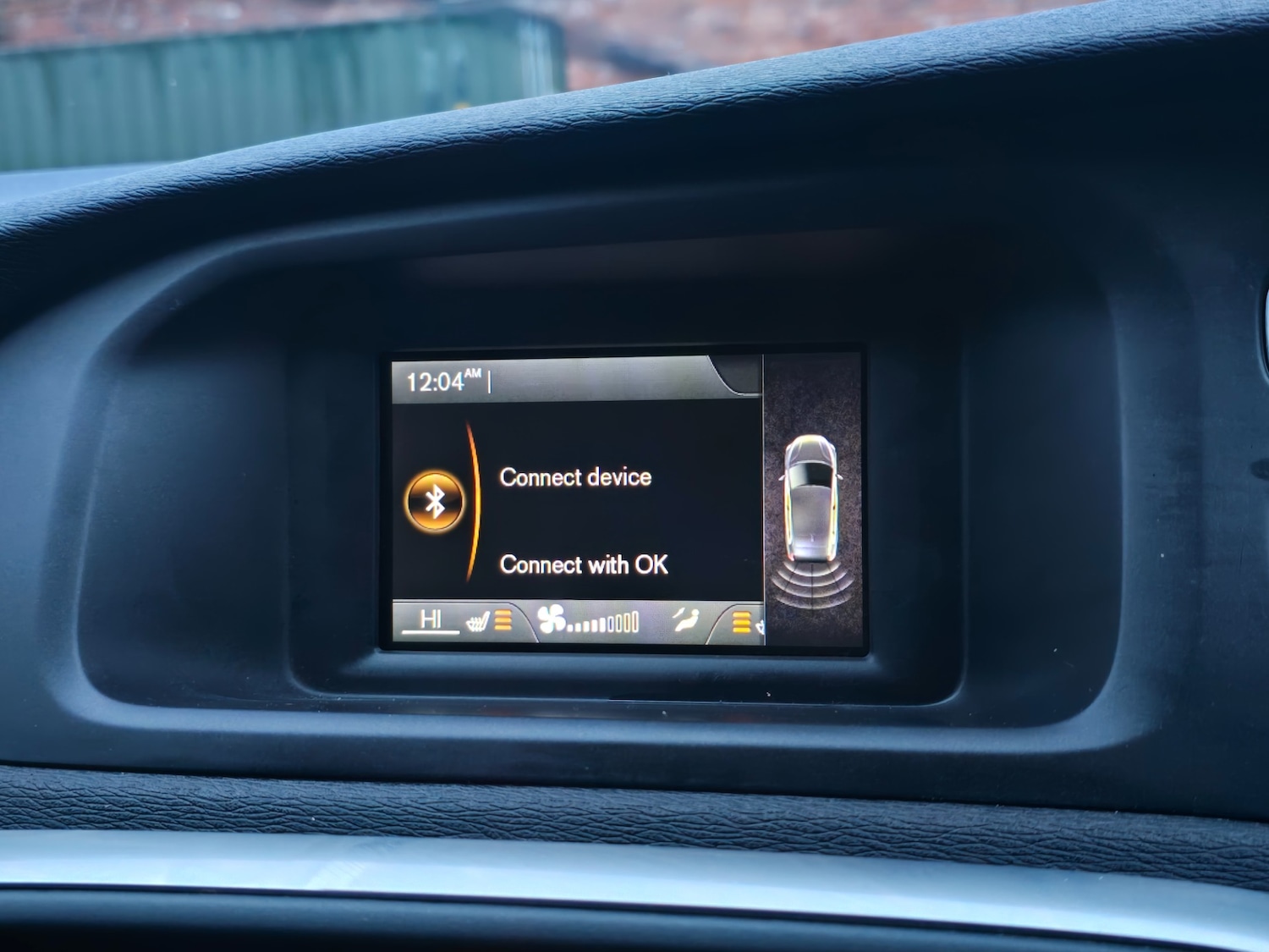 Used Volvo V40 2013 for sale - 76560120: Photo 11