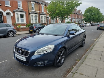 Used Volvo C70 2010 for sale - 76092222: Photo