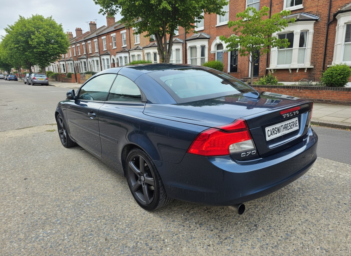 Used Volvo C70 2010 for sale - 76092222: Photo 3