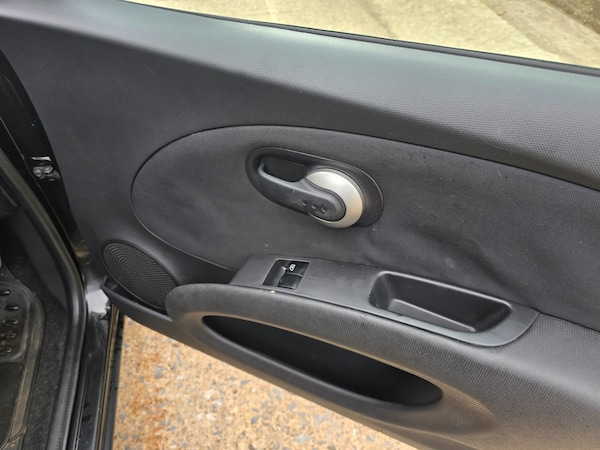 Used Nissan Micra 2010 for sale - 76018386: Photo 17