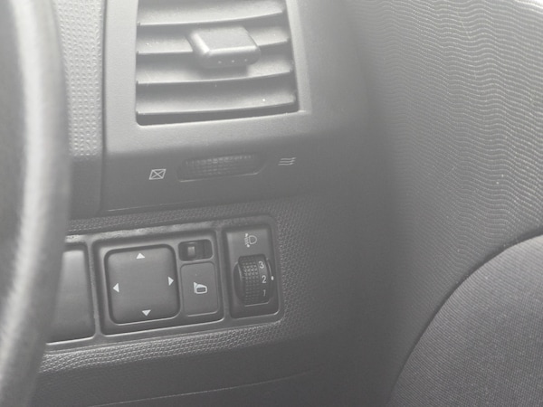 Used Nissan Micra 2010 for sale - 76018386: Photo 8