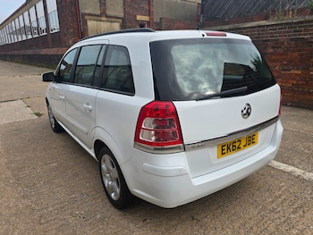 Used Vauxhall Zafira 2012 for sale - 76023005: Photo