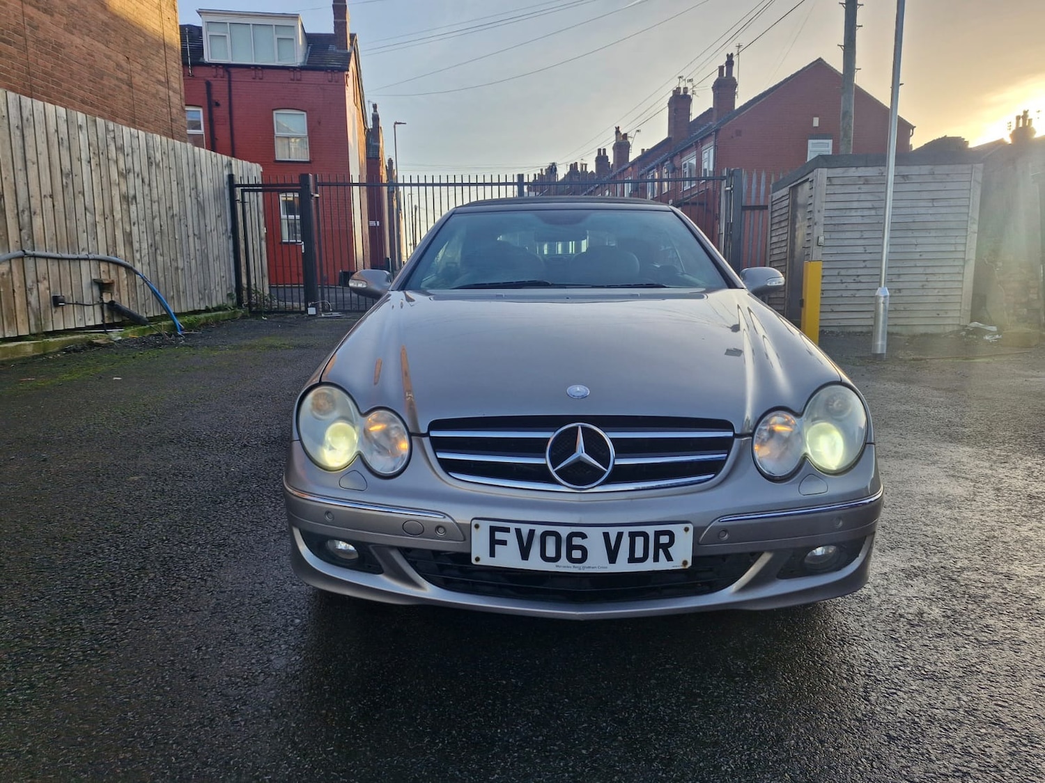 Used Mercedes-Benz CLK 2006 for sale - 77168564: Photo 2