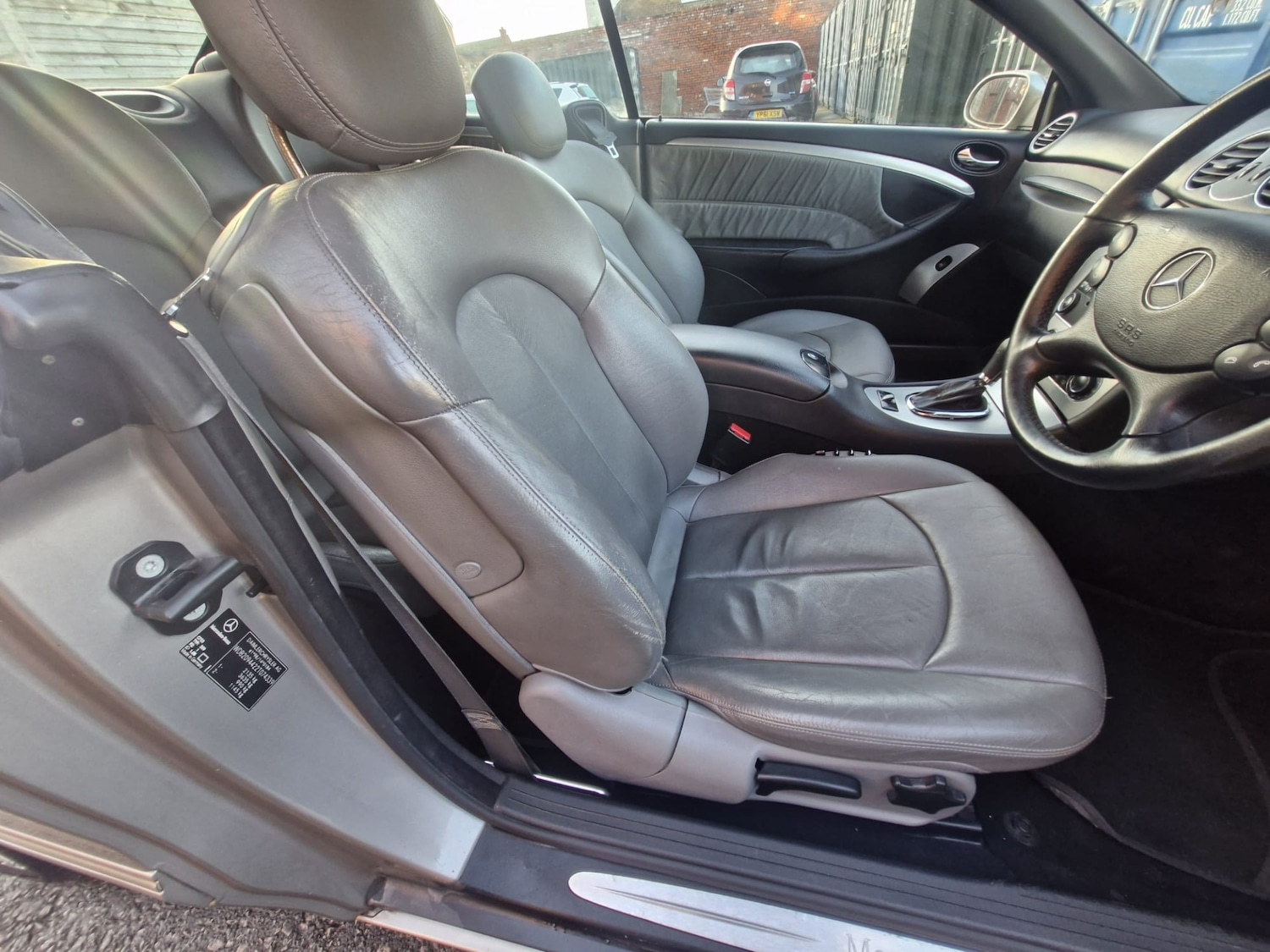 Used Mercedes-Benz CLK 2006 for sale - 77168564: Photo 9