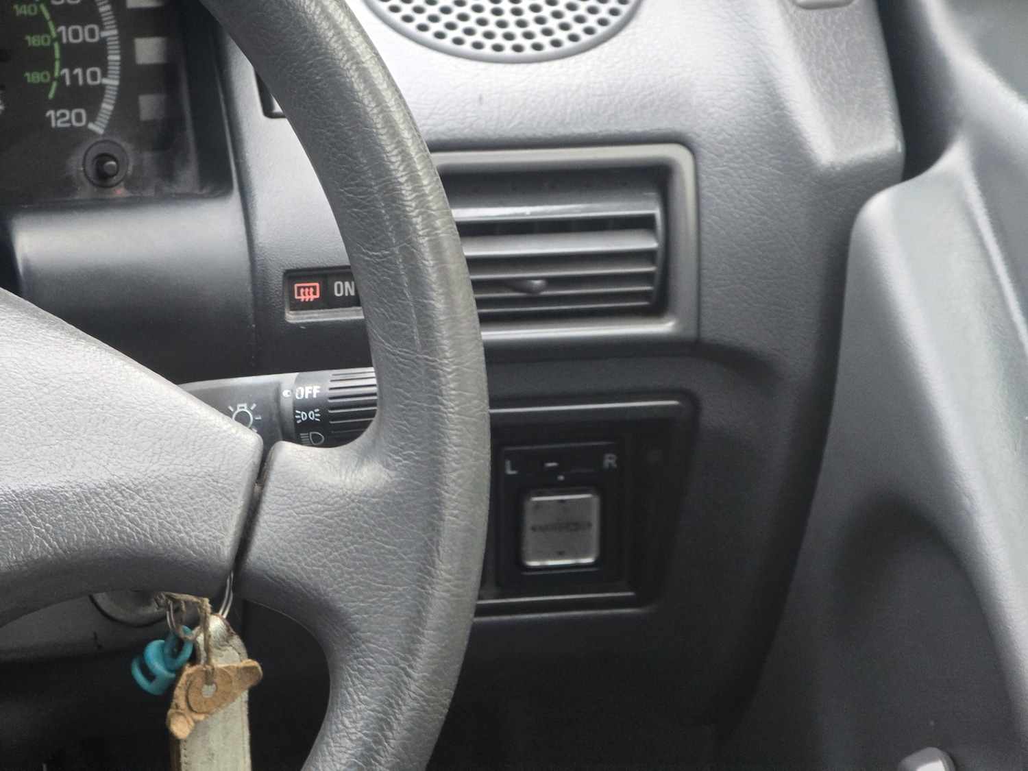 Used Daihatsu Charade 1992 for sale - 77211125: Photo 16