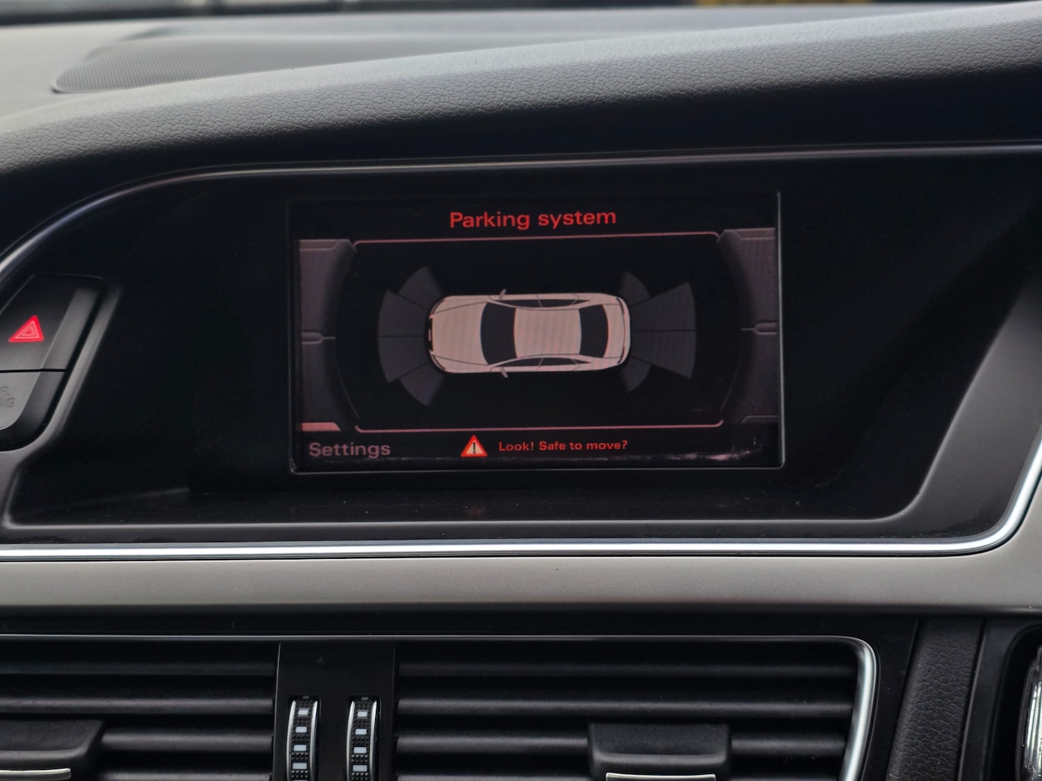 Used Audi A4 2012 for sale - 77264577: Photo 15