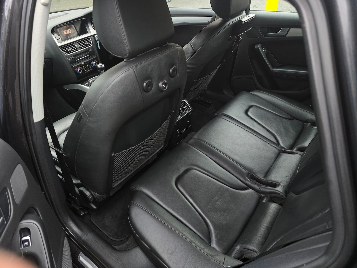 Used Audi A4 2012 for sale - 77264577: Photo 8