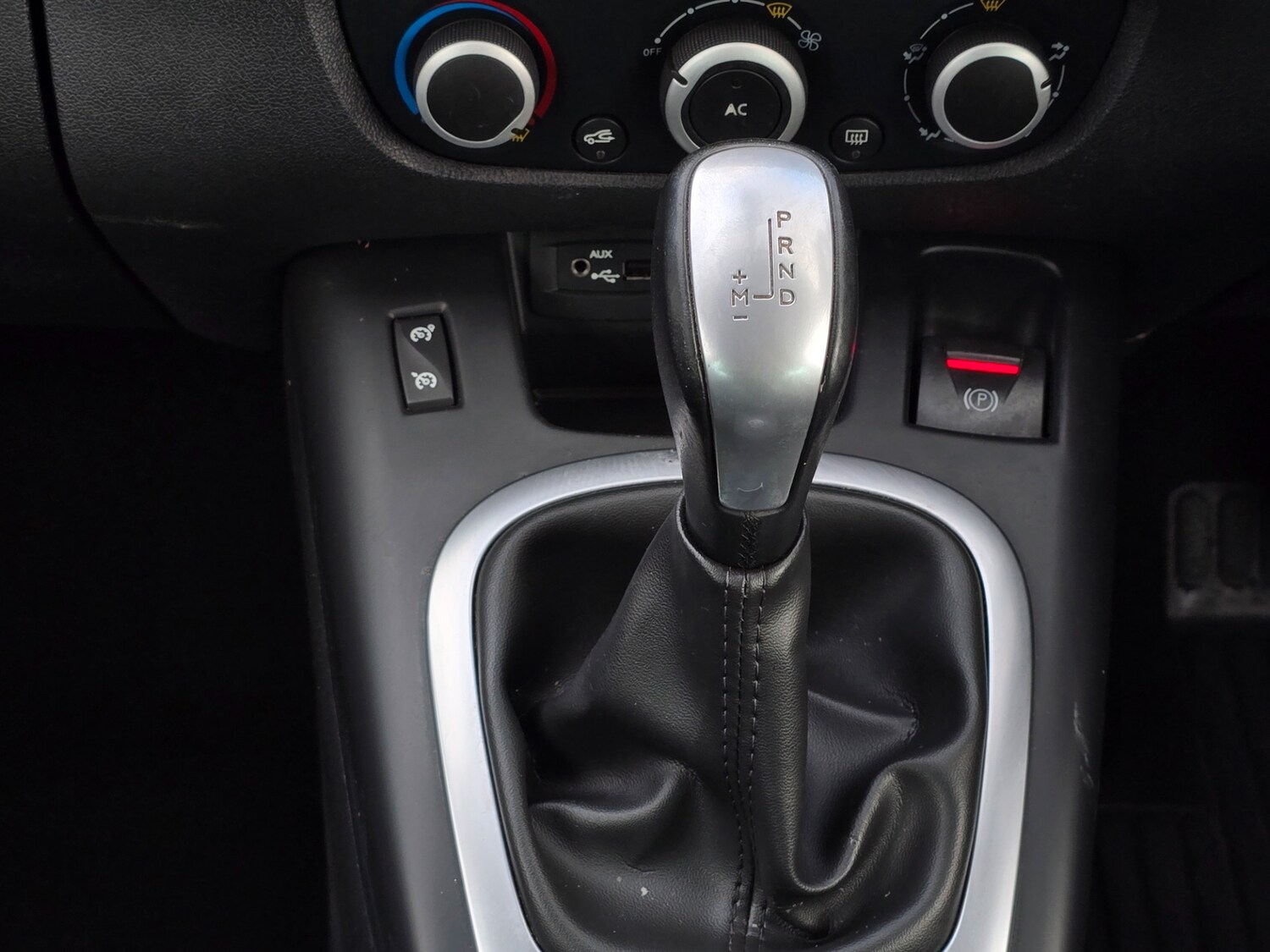 Used Renault Grand Scenic 2011 for sale - 78213295: Photo 12