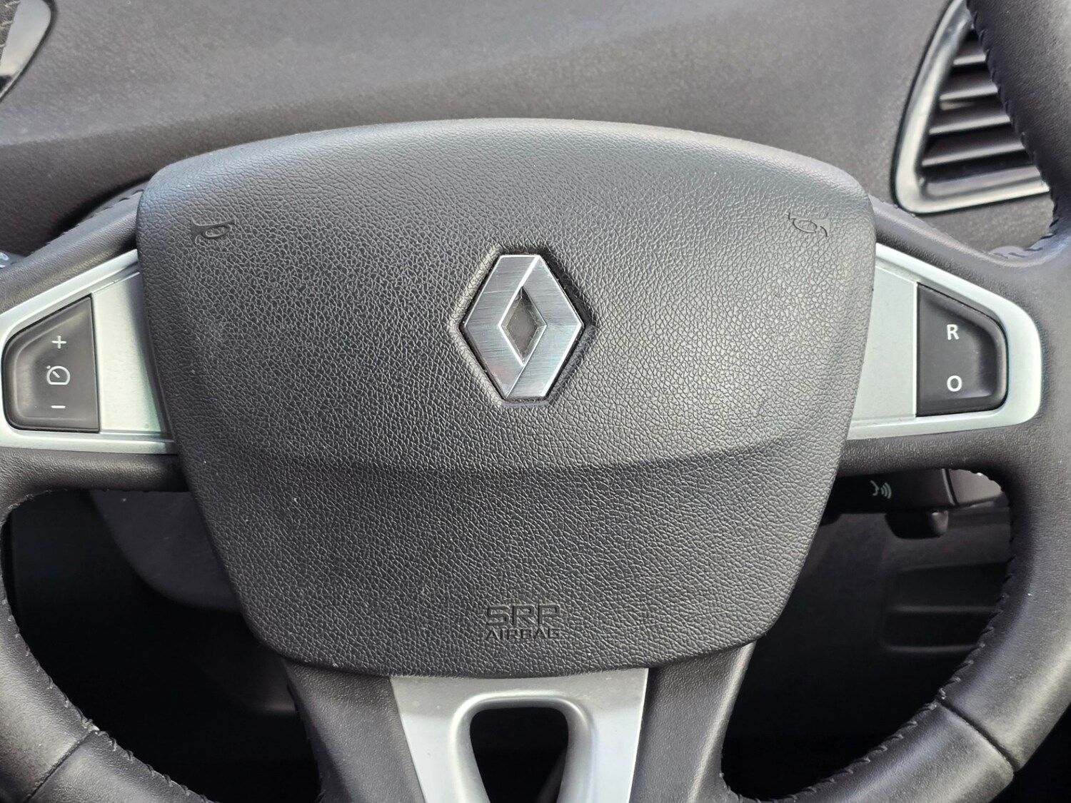 Used Renault Grand Scenic 2011 for sale - 78213295: Photo 27