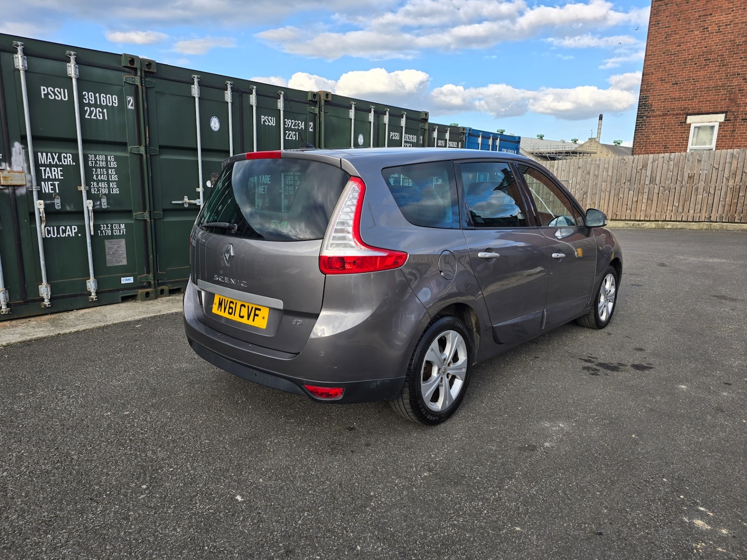 Used Renault Grand Scenic 2011 for sale - 78213295: Photo 4