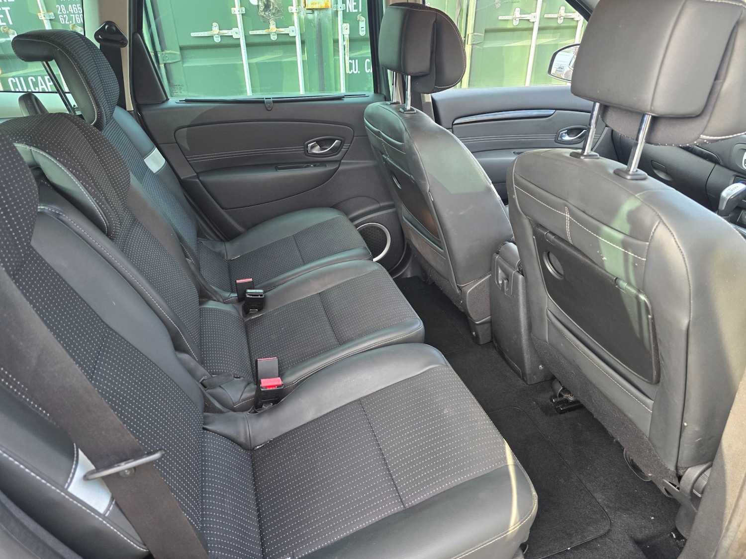 Used Renault Grand Scenic 2011 for sale - 78213295: Photo 6