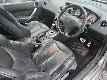 Used Peugeot 308 2010 for sale - 77380793: Photo