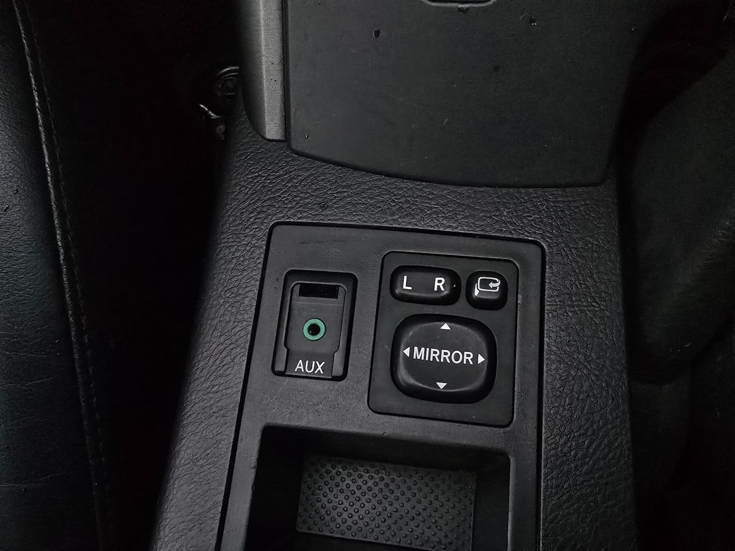 Used Toyota RAV4 2010 for sale - 77522371: Photo 10