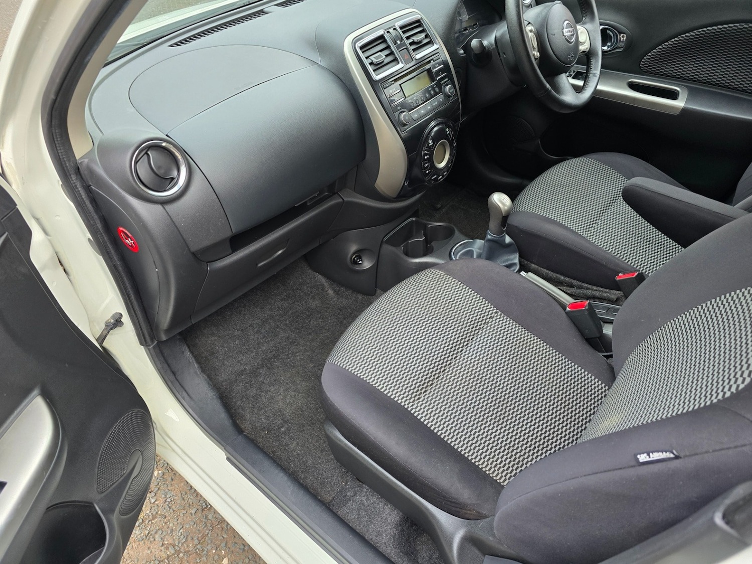 Used Nissan Micra 2015 for sale - 77159138: Photo 11