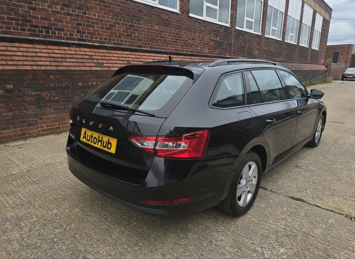 Used Skoda Superb 2020 for sale - 76156499: Photo 3