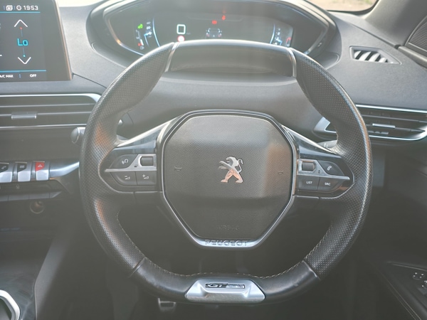 Used Peugeot 3008 2017 for sale - 74950117: Photo 13
