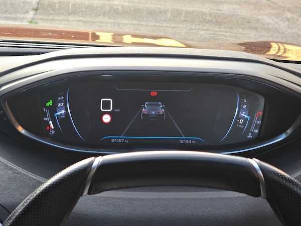 Used Peugeot 3008 2017 for sale - 74950117: Photo 4