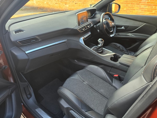Used Peugeot 3008 2017 for sale - 74950117: Photo 6