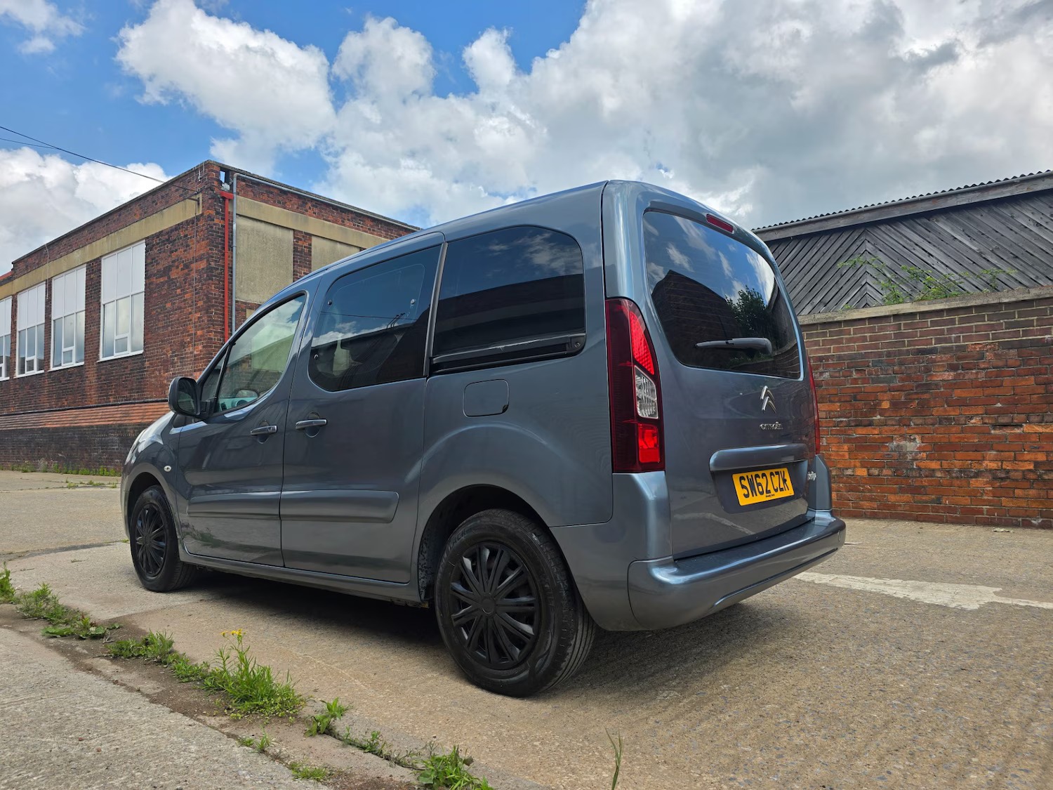 Used Citroen Berlingo Multispace 2013 for sale - 76022885: Photo 3