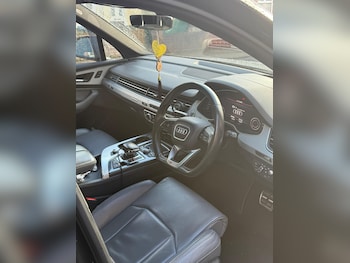 Used Audi Q7 2017 for sale - 76466666: Photo