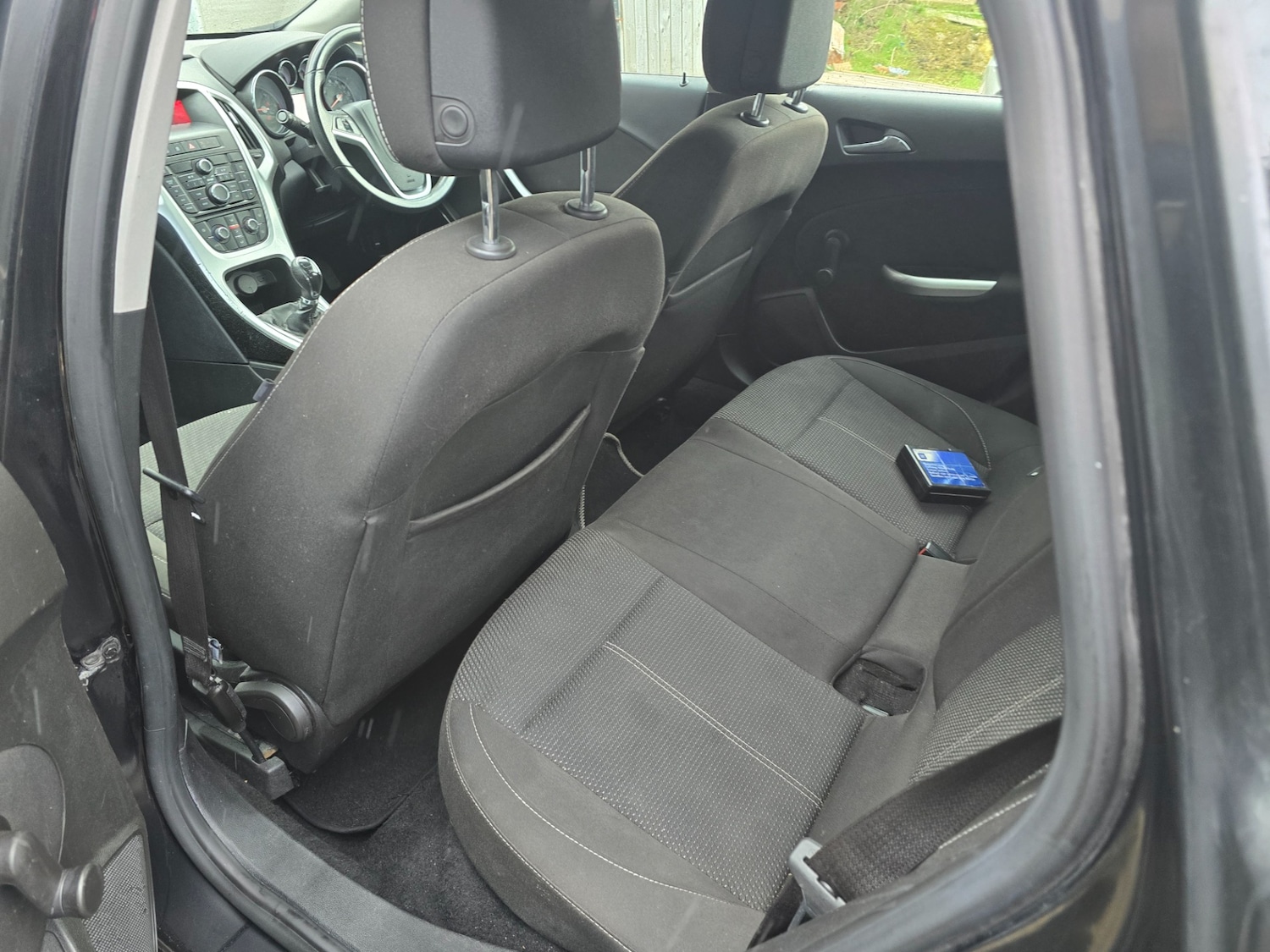 Used Vauxhall Astra 2011 for sale - 78067049: Photo 8