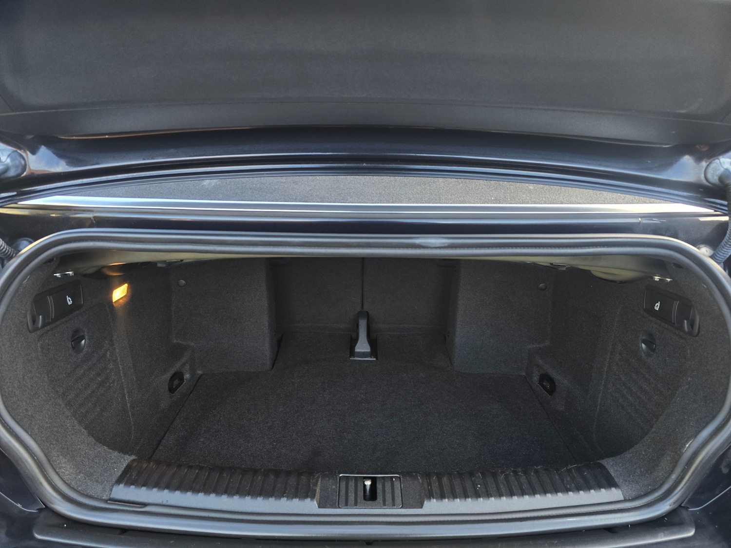 Used Volkswagen Golf 2012 for sale - 77210821: Photo 14