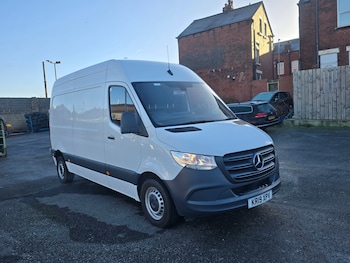 Used Mercedes-Benz Sprinter 2019 for sale - 77167728: Photo