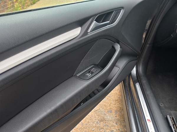Used Audi A3 2014 for sale - 76018272: Photo 10