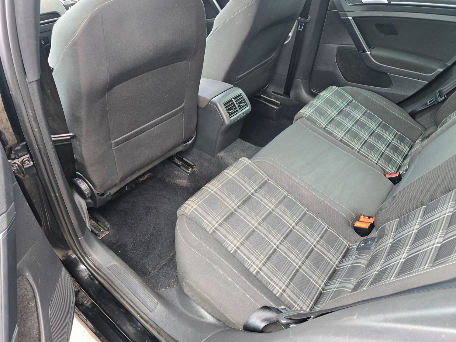 Used Volkswagen Golf 2015 for sale - 78131882: Photo 10