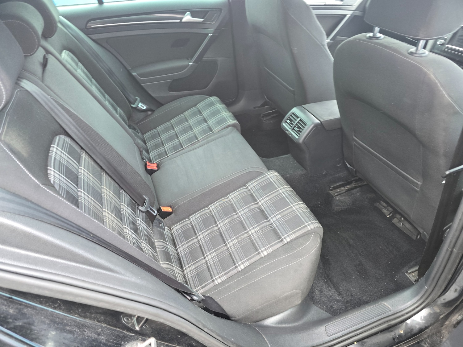 Used Volkswagen Golf 2015 for sale - 78131882: Photo 14