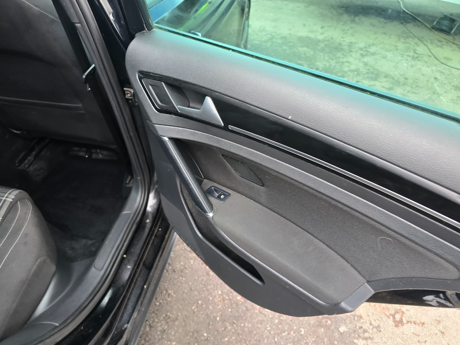 Used Volkswagen Golf 2015 for sale - 78131882: Photo 15