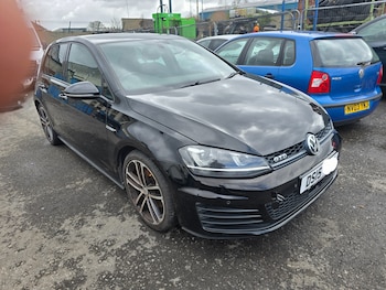 Used Volkswagen Golf 2015 for sale - 78131882: Photo
