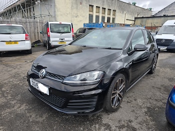 Used Volkswagen Golf 2015 for sale - 78131882: Photo