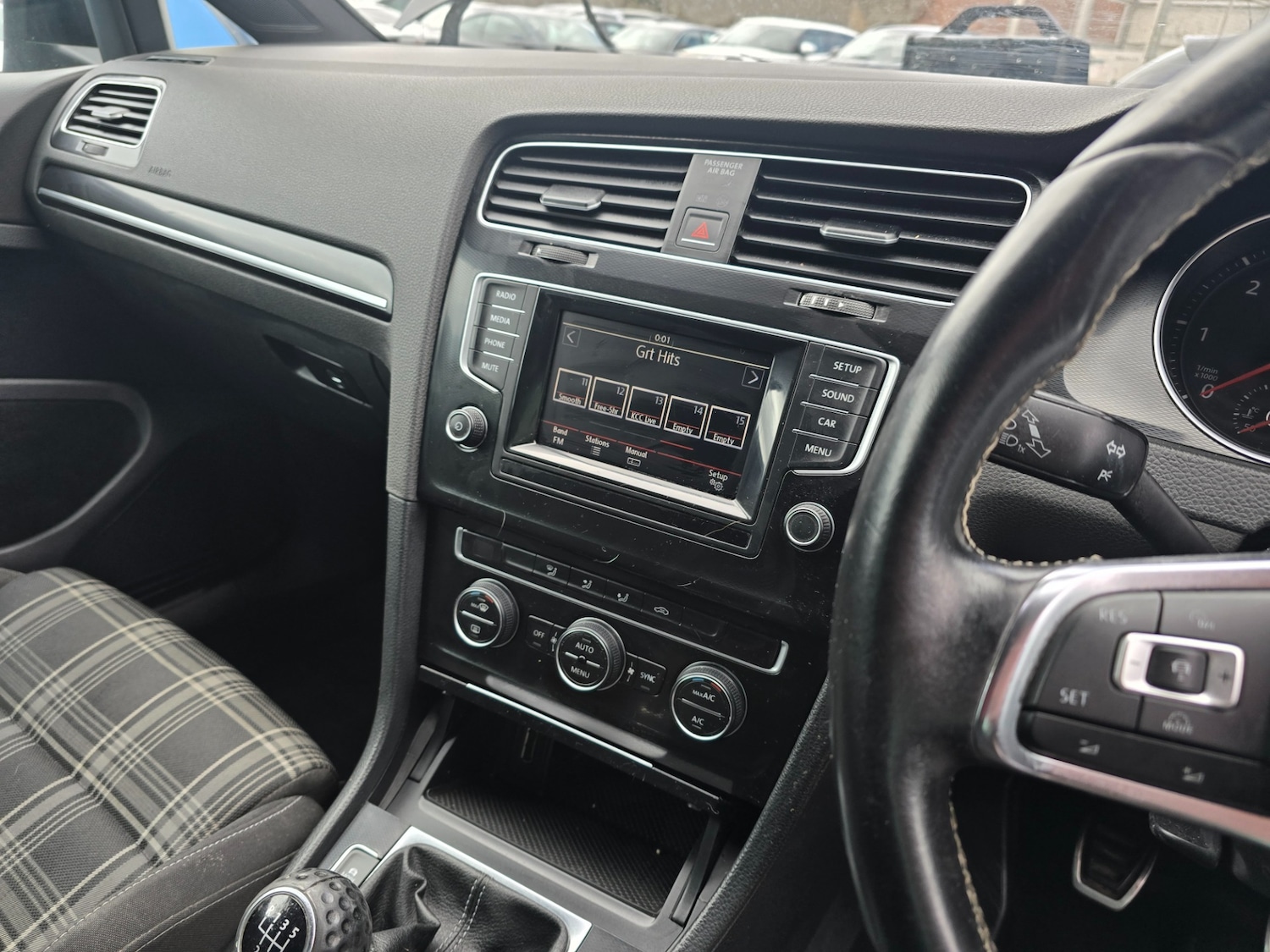 Used Volkswagen Golf 2015 for sale - 78131882: Photo 7