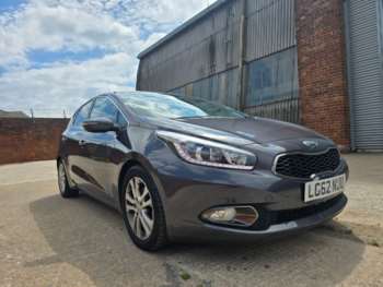 2012 (62) - 1.6 CRDi 3 EcoDynamics 5dr