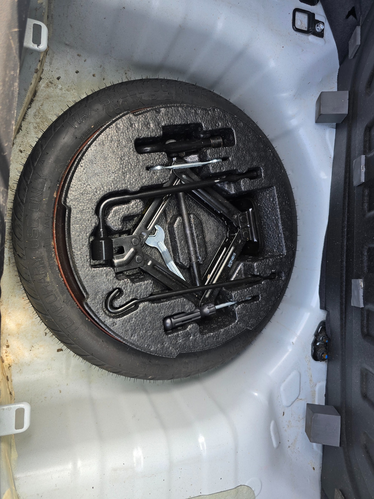 Used Hyundai i10 2015 for sale - 75356839: Photo 28