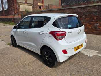 Used Hyundai i10 2015 for sale - 75356839: Photo