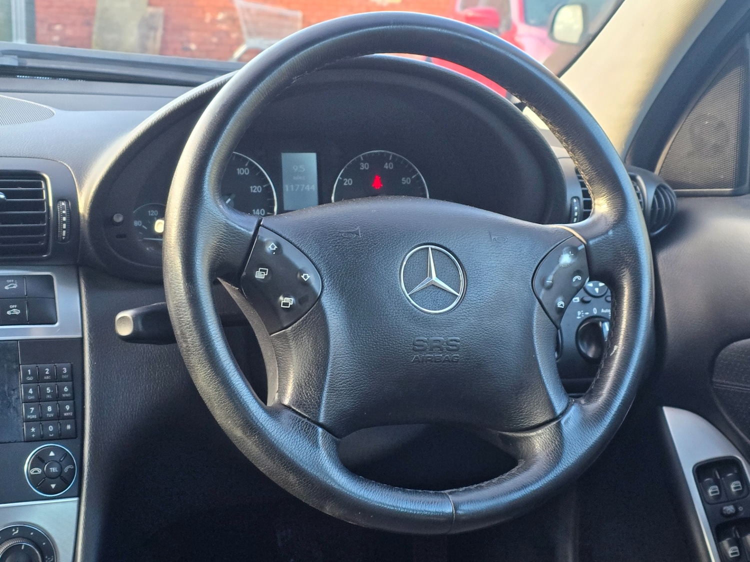 Used Mercedes-Benz C Class 2005 for sale - 77211264: Photo 13