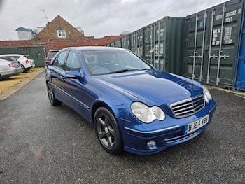 Used Mercedes-Benz C Class 2004 for sale - 77258805: Photo