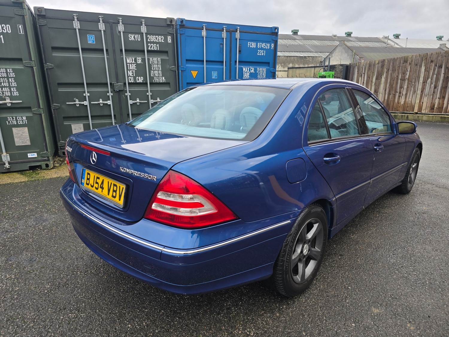 Used Mercedes-Benz C Class 2004 for sale - 77258805: Photo 4