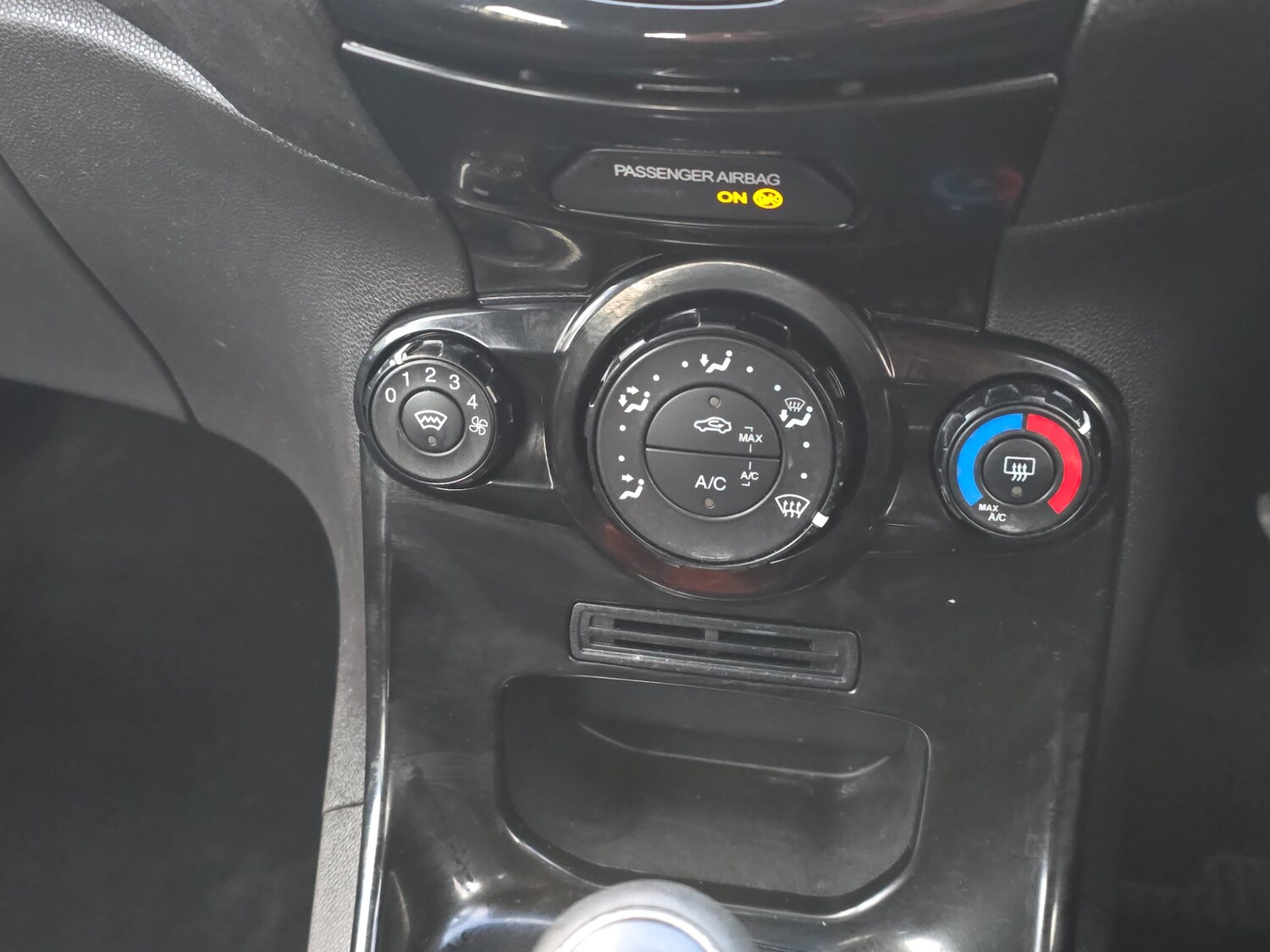 Used Ford Fiesta 2014 for sale - 78067044: Photo 13