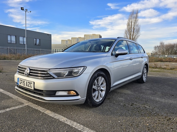 Used Volkswagen Passat 2015 for sale - 73301726: Photo 2