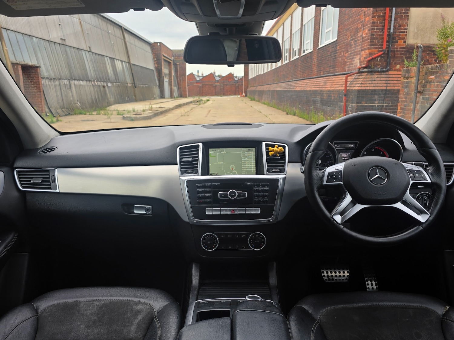 Used Mercedes-Benz M Class 2013 for sale - 64307862: Photo 17