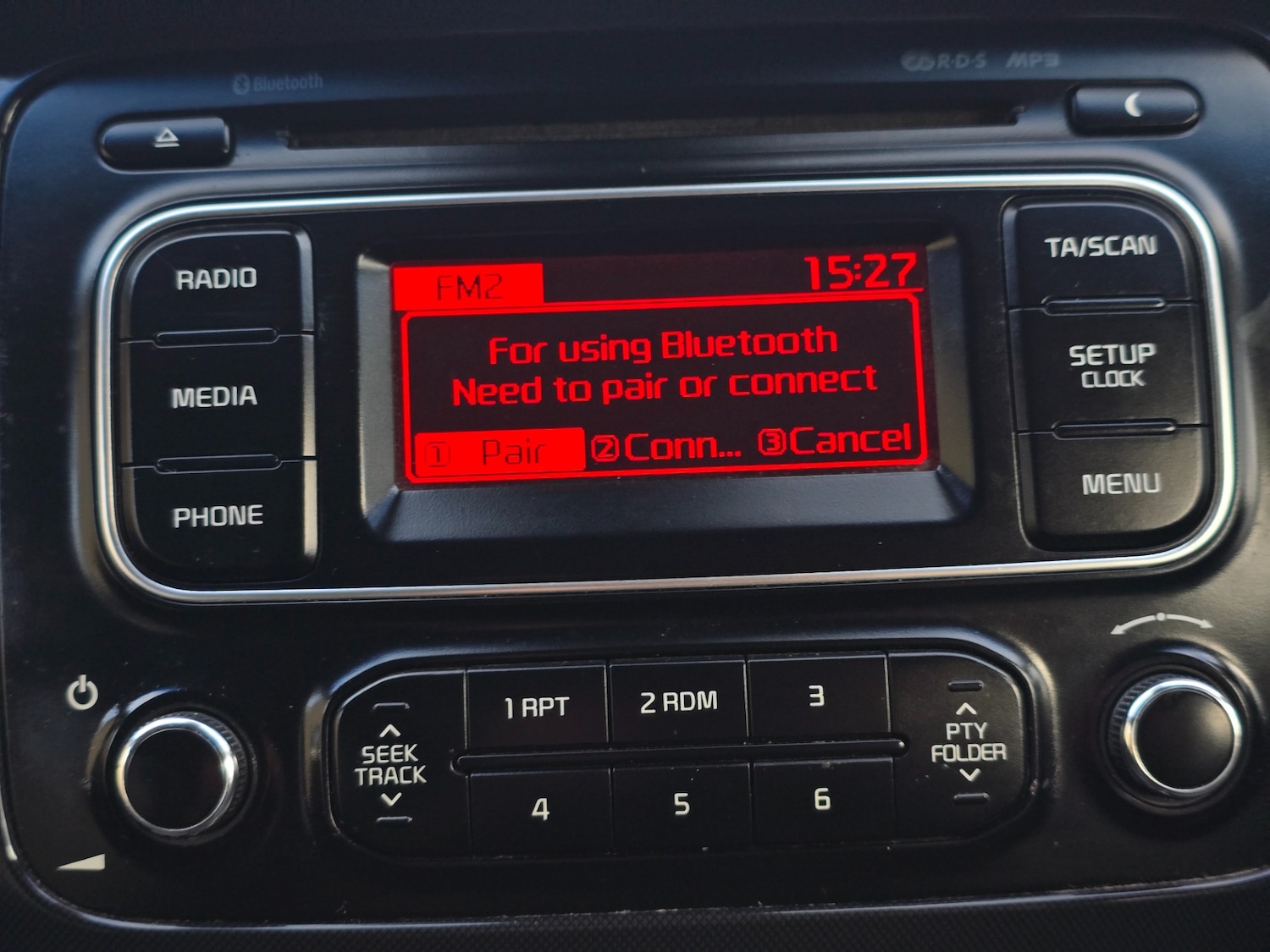 Used Kia Carens 2014 for sale - 76314059: Photo 15