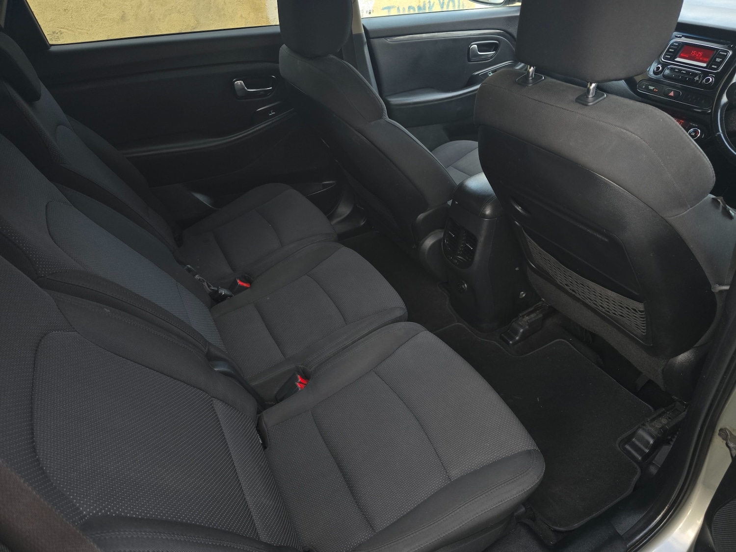 Used Kia Carens 2014 for sale - 76314059: Photo 6