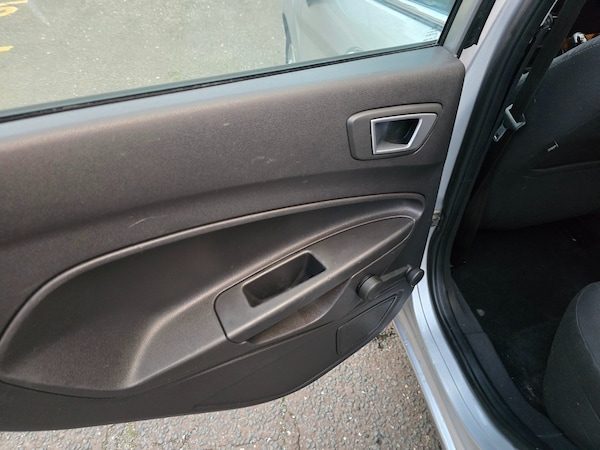Used Ford Fiesta 2014 for sale - 73310546: Photo 12