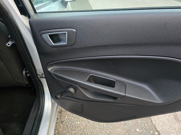 Used Ford Fiesta 2014 for sale - 73310546: Photo 15